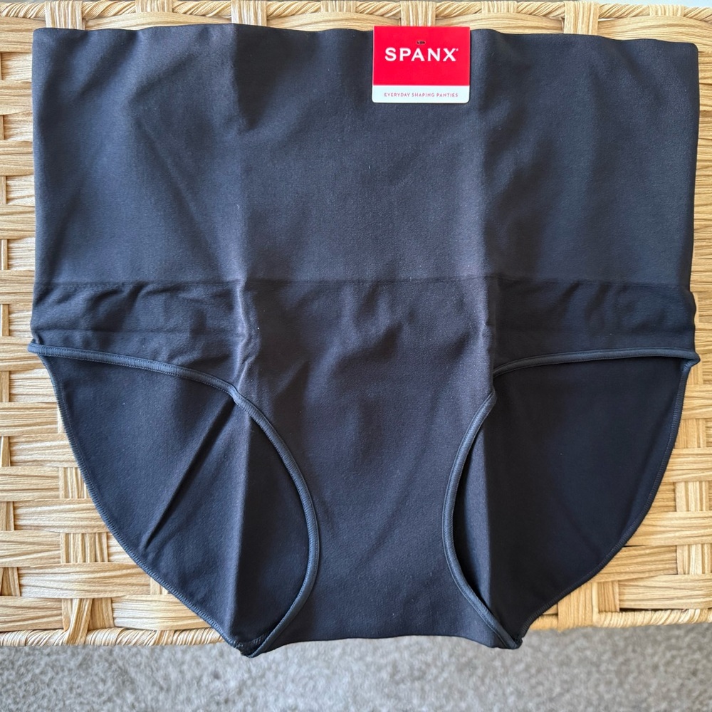 SPANX Everyday Black High-Rise Shaping Briefs 2X